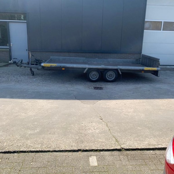 Autotrailer kantelbaar