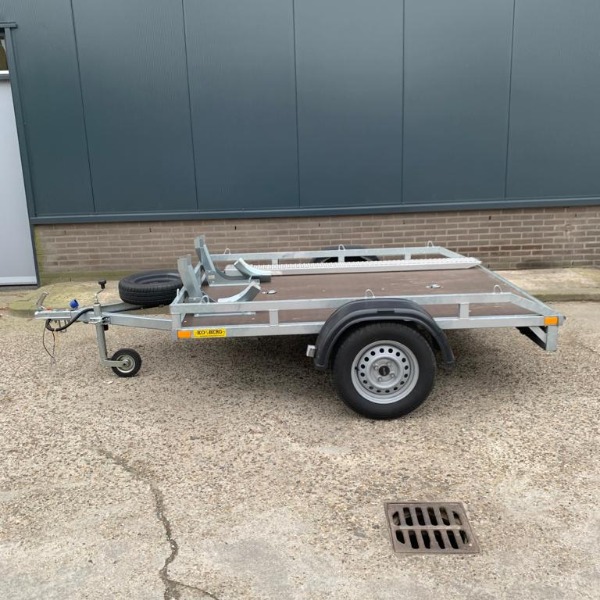 Motortrailer dubbel
